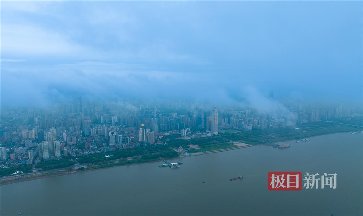 漫盈娱乐